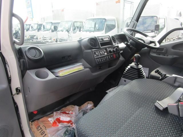 Hino DUTRO 2024-12 2709352-22