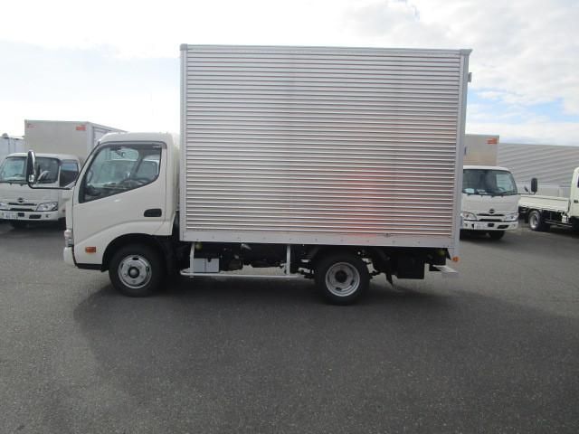 Hino DUTRO 2024-12 2709352-4