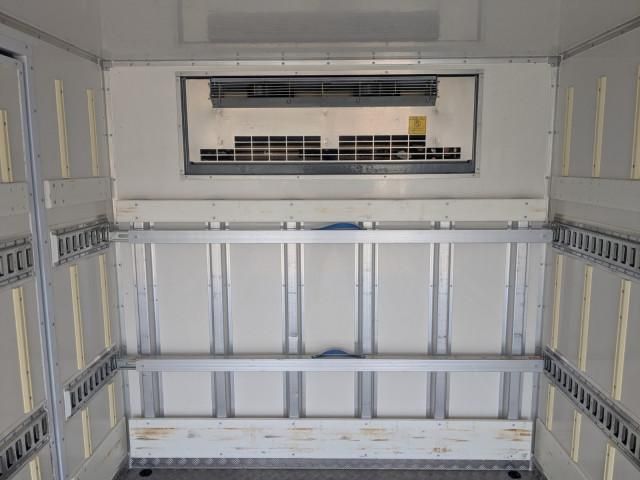 Hino DUTRO 2023-02 2709318-20