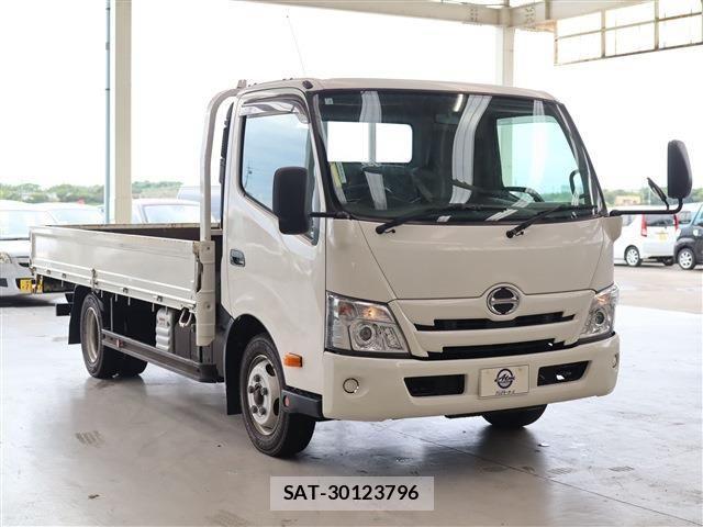 Hino DUTRO 2020-07 2828631-21
