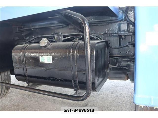 Hino DUTRO 2005-12 2828637-16