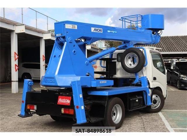 Hino DUTRO 2005-12 2828637-2