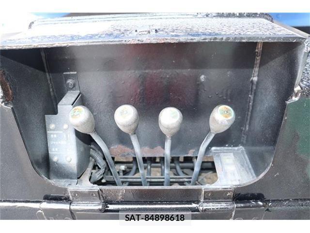Hino DUTRO 2005-12 2828637-7