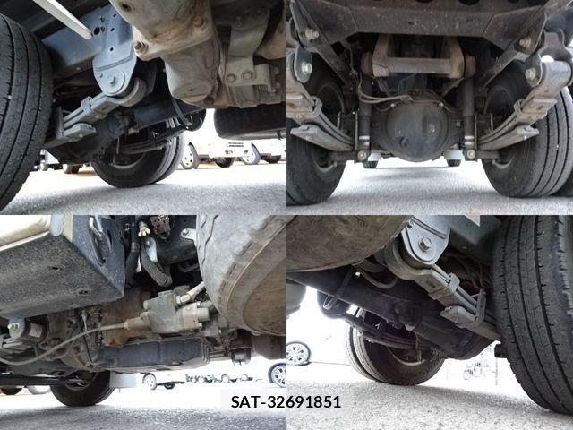 Hino DUTRO 2022-02 2828624-14