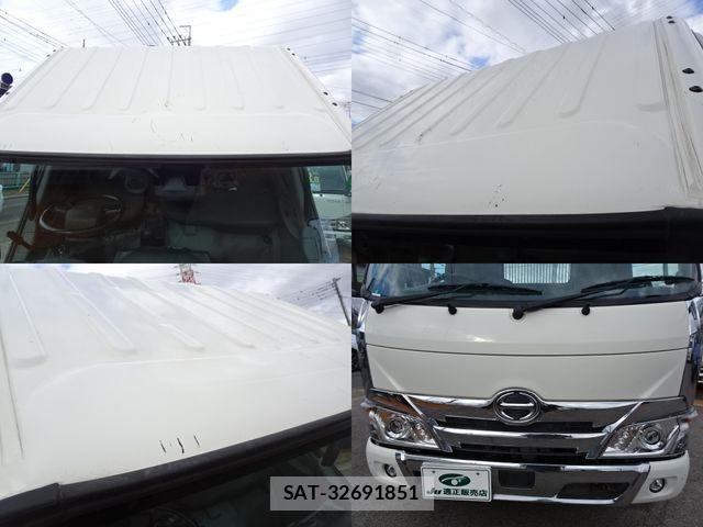 Hino DUTRO 2022-02 2828624-5