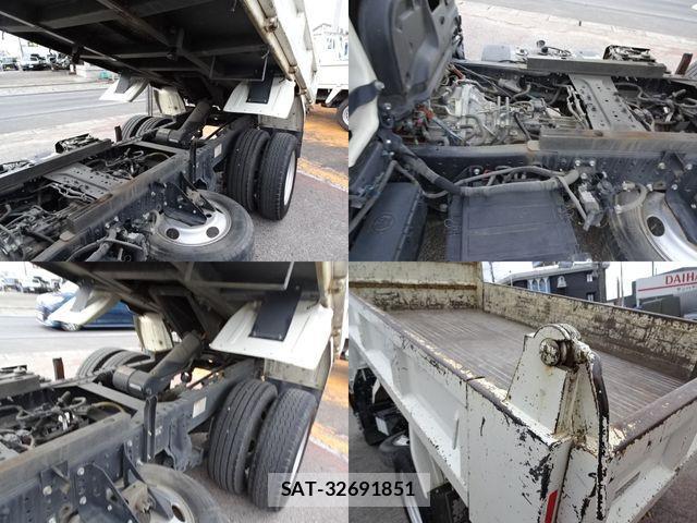 Hino DUTRO 2022-02 2828624-8