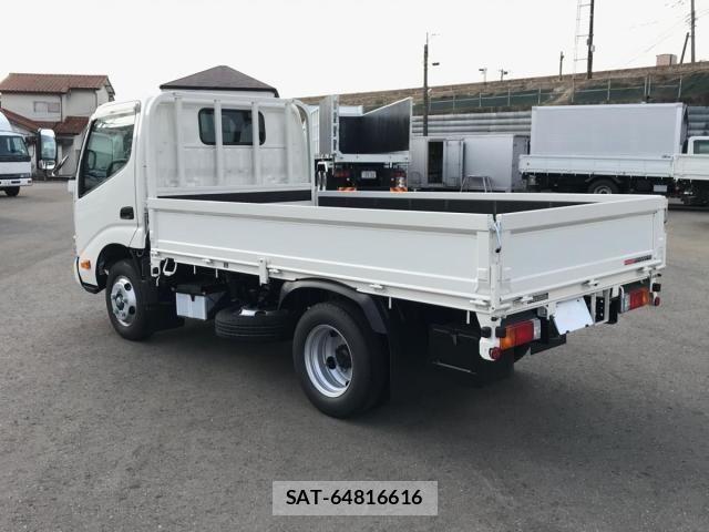 Hino DUTRO 2025-06 2960370-3
