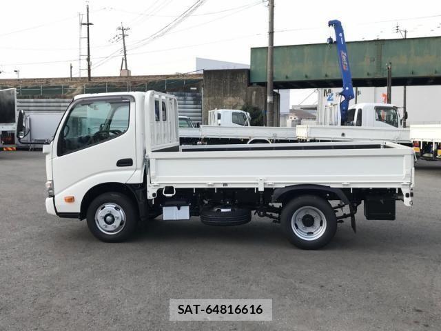 Hino DUTRO 2025-06 2960370-4