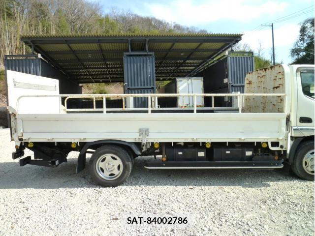 Hino DUTRO 2019-03 3064948-17