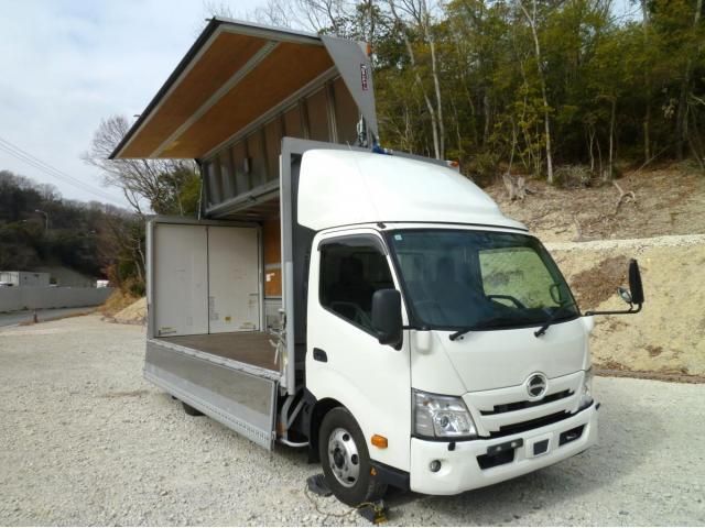Hino DUTRO 2022-10 3292659-16