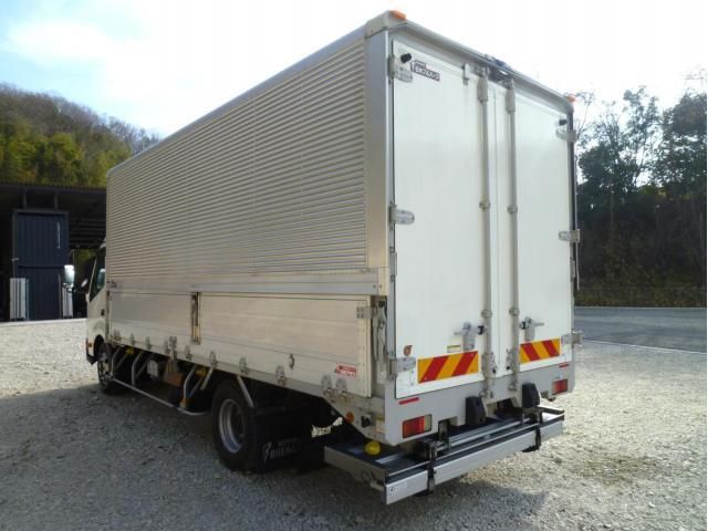 Hino DUTRO 2022-10 3292659-5