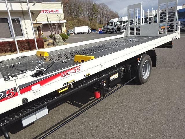 Hino DUTRO 2025-06 3356729-11