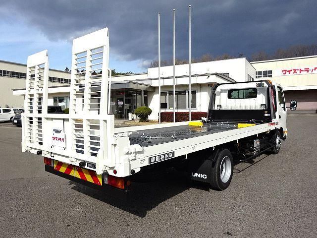 Hino DUTRO 2025-06 3356729-7