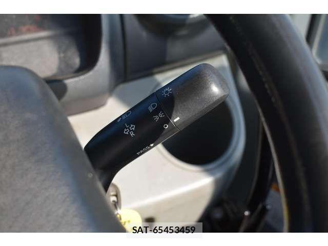 Hino DUTRO 2013-11 3414029-11