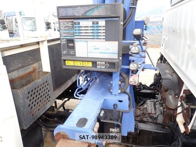 Hino DUTRO 2013-12 3420882-10