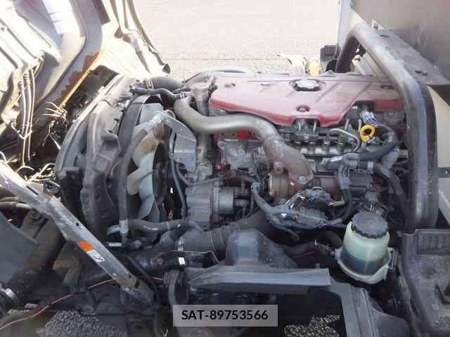 Hino DUTRO 2017-05 3667718-27