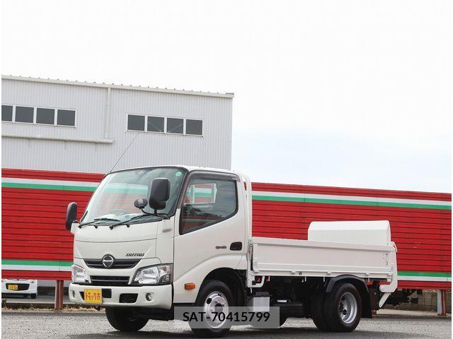 Hino DUTRO 2017-05 3667700-0