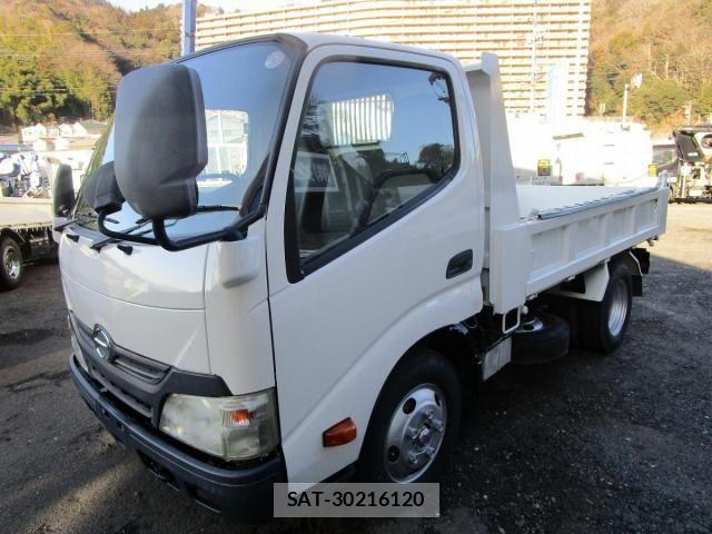 Hino DUTRO 2012-10 3667689-0