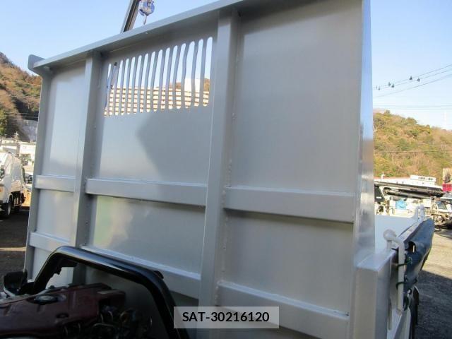 Hino DUTRO 2012-10 3667689-10