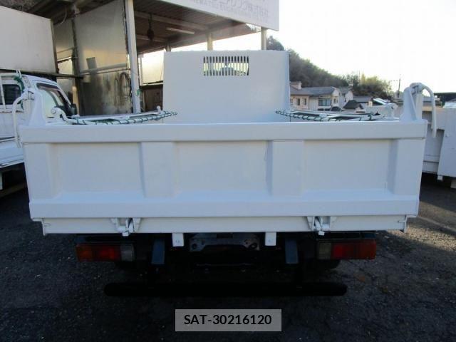 Hino DUTRO 2012-10 3667689-6