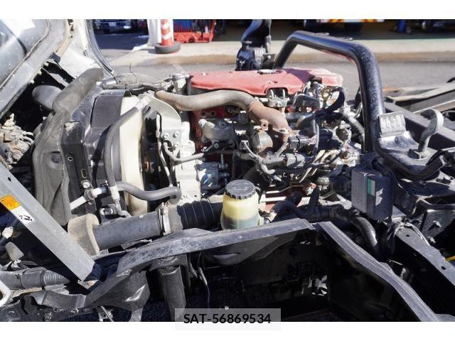 Hino DUTRO 2014-02 3667639-14