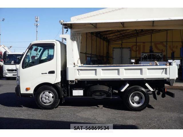 Hino DUTRO 2014-02 3667639-2