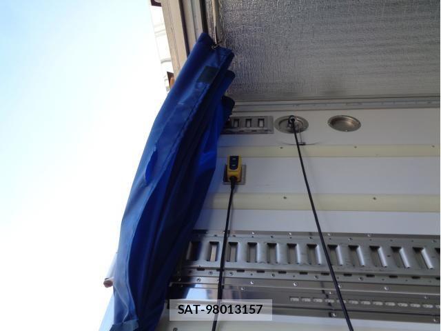 Hino DUTRO 2021-02 3667626-6