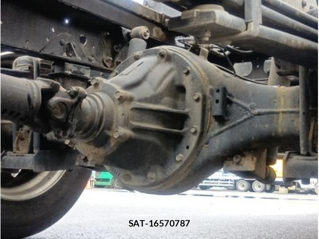 Hino DUTRO 2023-09 3714036-12
