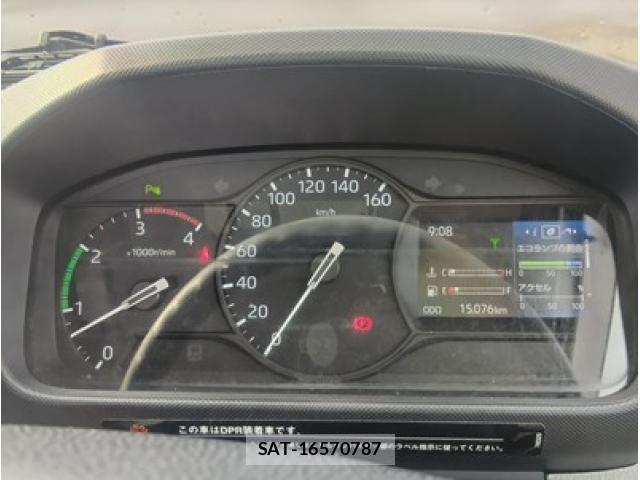 Hino DUTRO 2023-09 3714036-25