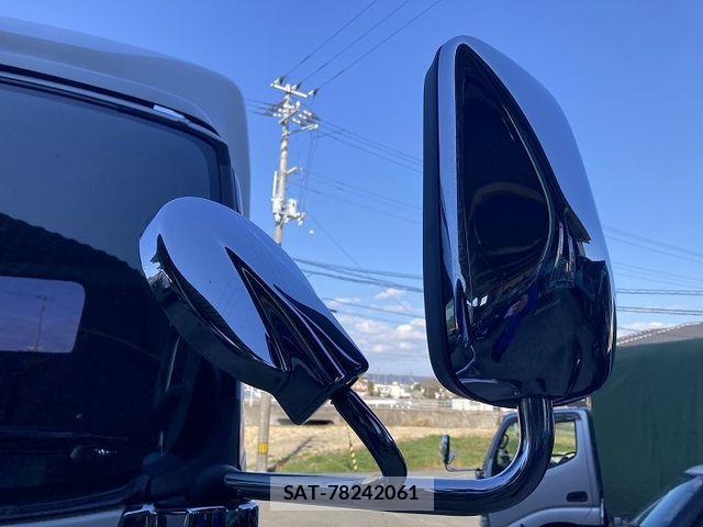 Hino DUTRO 2014-01 3767947-18