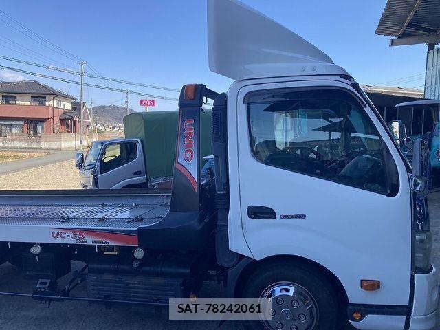 Hino DUTRO 2014-01 3767947-19