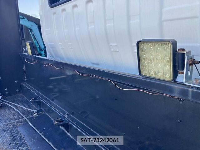 Hino DUTRO 2014-01 3767947-22