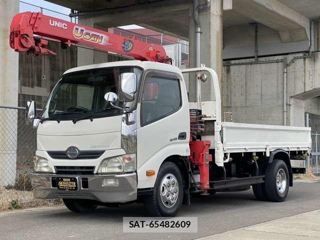 Hino DUTRO 2012-06 3905167-0