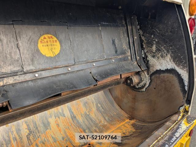 Hino DUTRO 2019-02 3905160-9