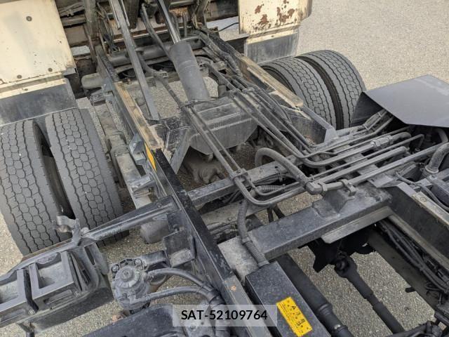 Hino DUTRO 2019-02 3905160-24