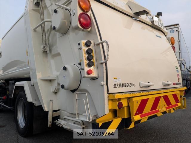 Hino DUTRO 2019-02 3905160-4