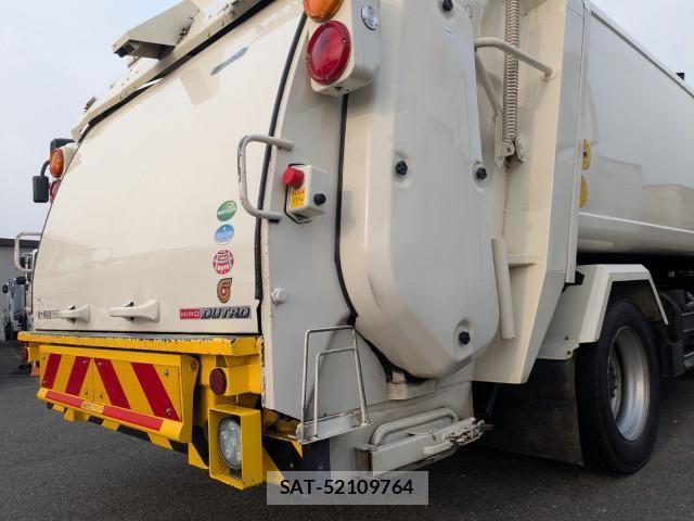 Hino DUTRO 2019-02 3905160-5