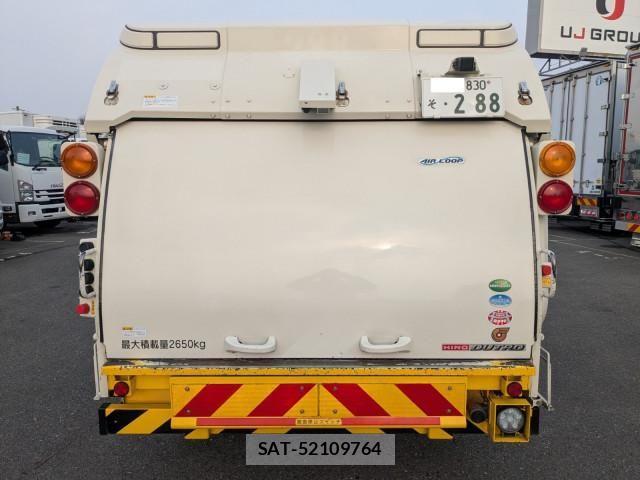 Hino DUTRO 2019-02 3905160-6