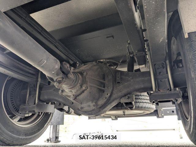 Hino DUTRO 2018-10 3905164-18