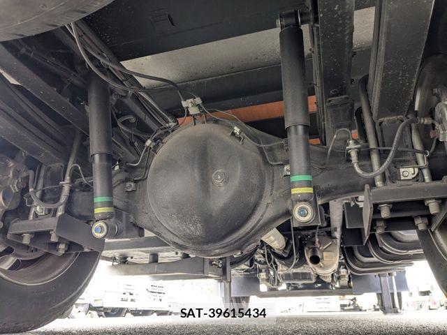 Hino DUTRO 2018-10 3905164-19