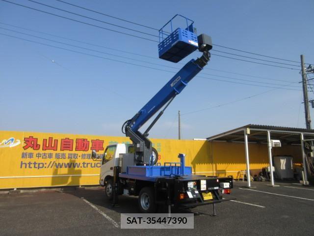 Hino DUTRO 2024-07 3905137-18