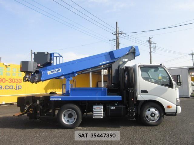 Hino DUTRO 2024-07 3905137-5