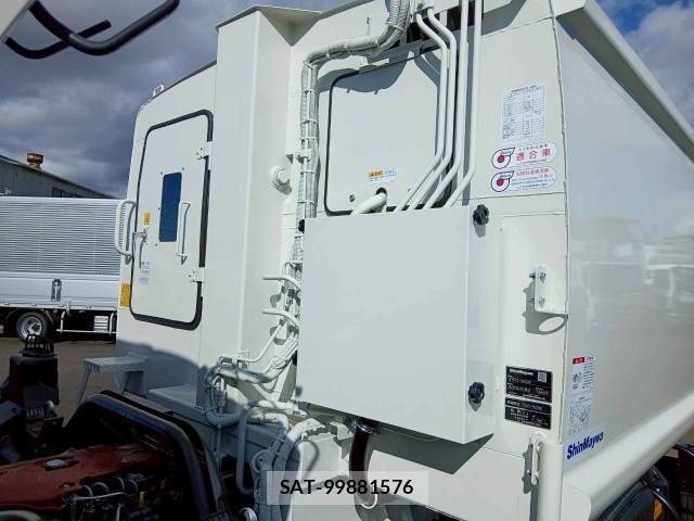 Hino DUTRO 2025-07 4041323-12