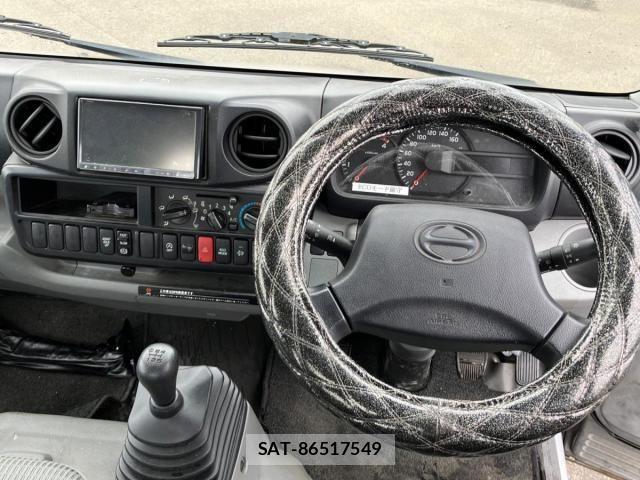 Hino DUTRO 2012-11 4041377-17