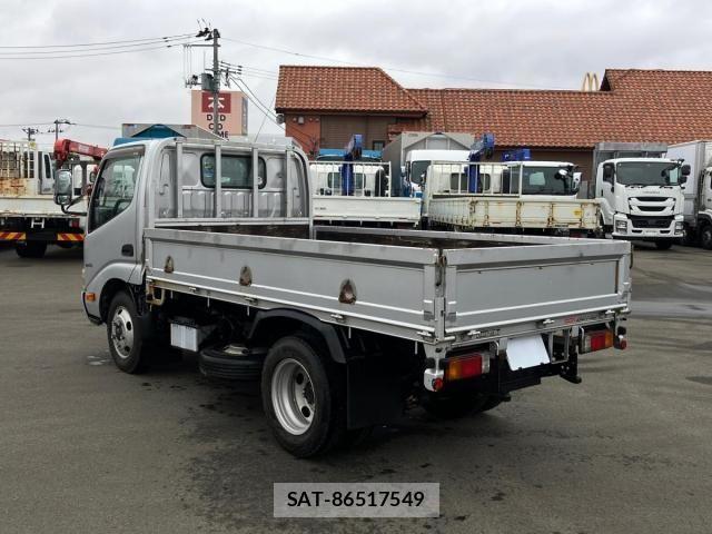 Hino DUTRO 2012-11 4041377-3