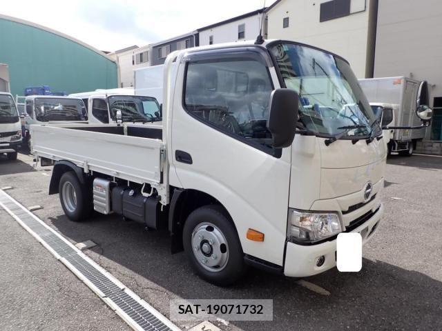 Hino DUTRO 2025-08 4041362-0