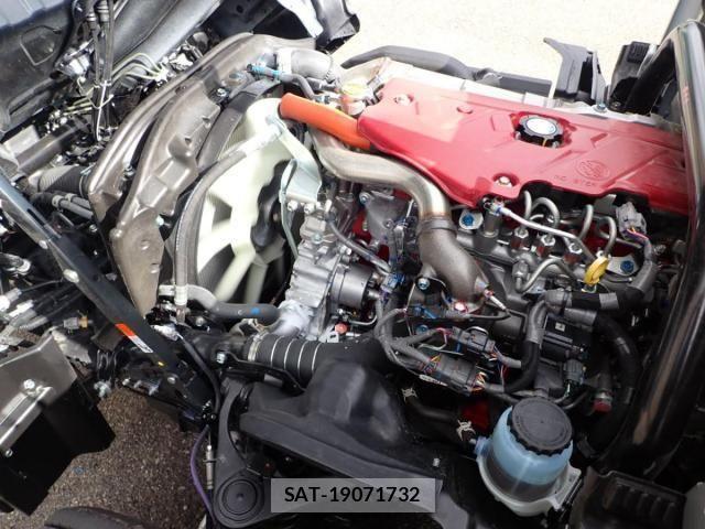 Hino DUTRO 2025-08 4041362-16