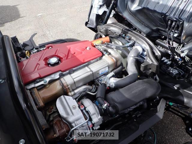 Hino DUTRO 2025-08 4041362-17
