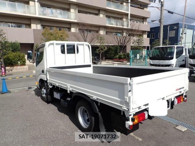 Hino DUTRO 2025-08 4041362-3