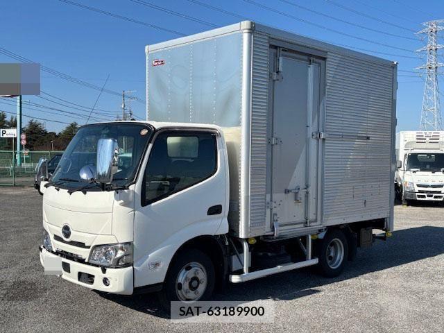 Hino DUTRO 2022-02 4041366-3